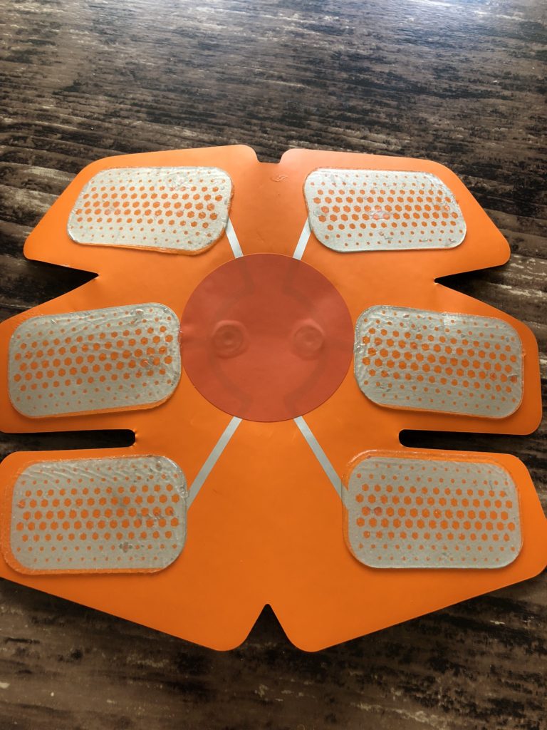 FocusSports EMS 腹筋ベルト 裏側