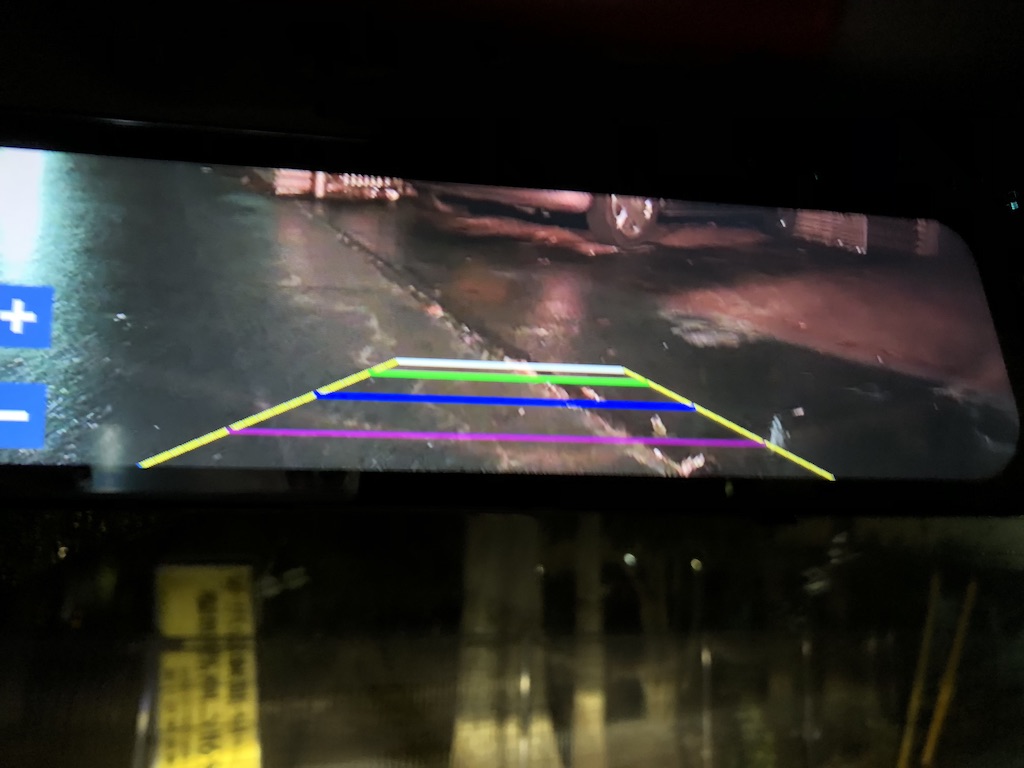 ドラレコ バックモニター