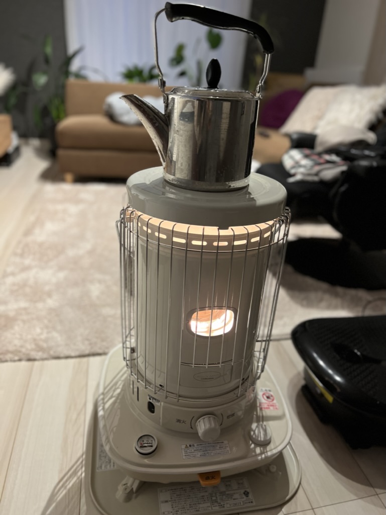 ストーブとエアコンの併用で節電対策！ コロナ SL-6622 レトロストーブ